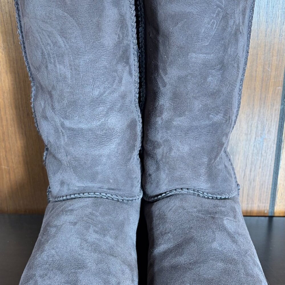 UGG Women's Classic Tall II Chocolate Brown Boots Sz 8 - EUC - Picture 5 of 9